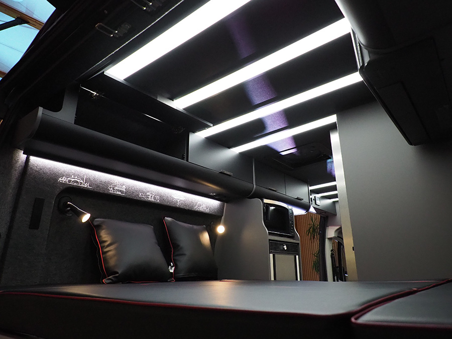 「スター・ウォーズ」キャンピングカー「DA VINCI 6.0〈STAR WARS〉EDITION」