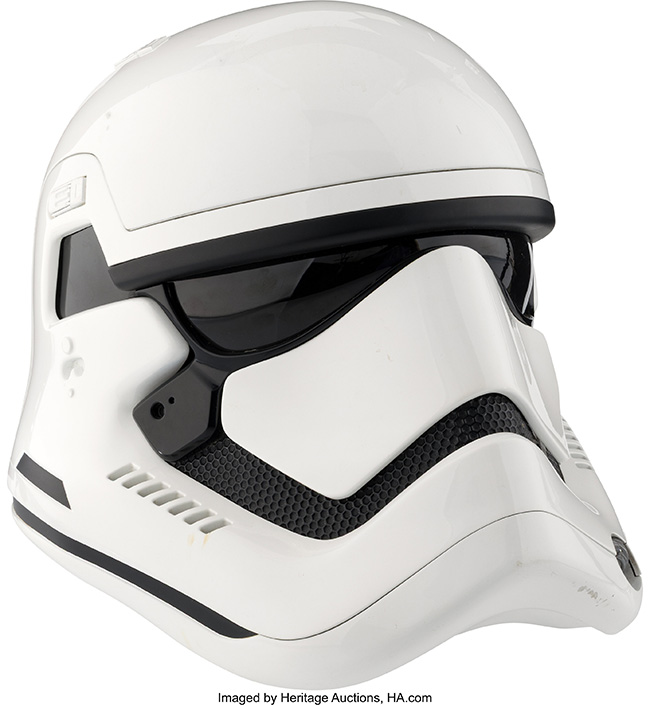 「スター・ウォーズ／フォースの覚醒」（ウォルト・ディズニー、2015年）ファースト・オーダー ストームトルーパー ヘルメット