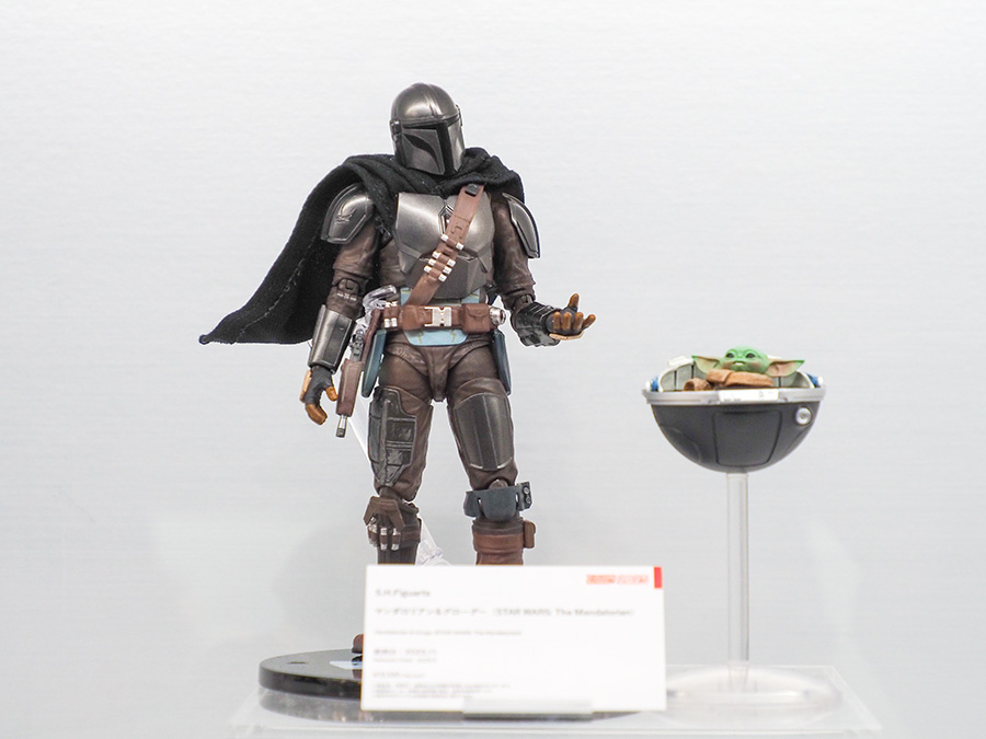 マンダロリアン＆グローグー（STAR WARS: The Mandalorian）